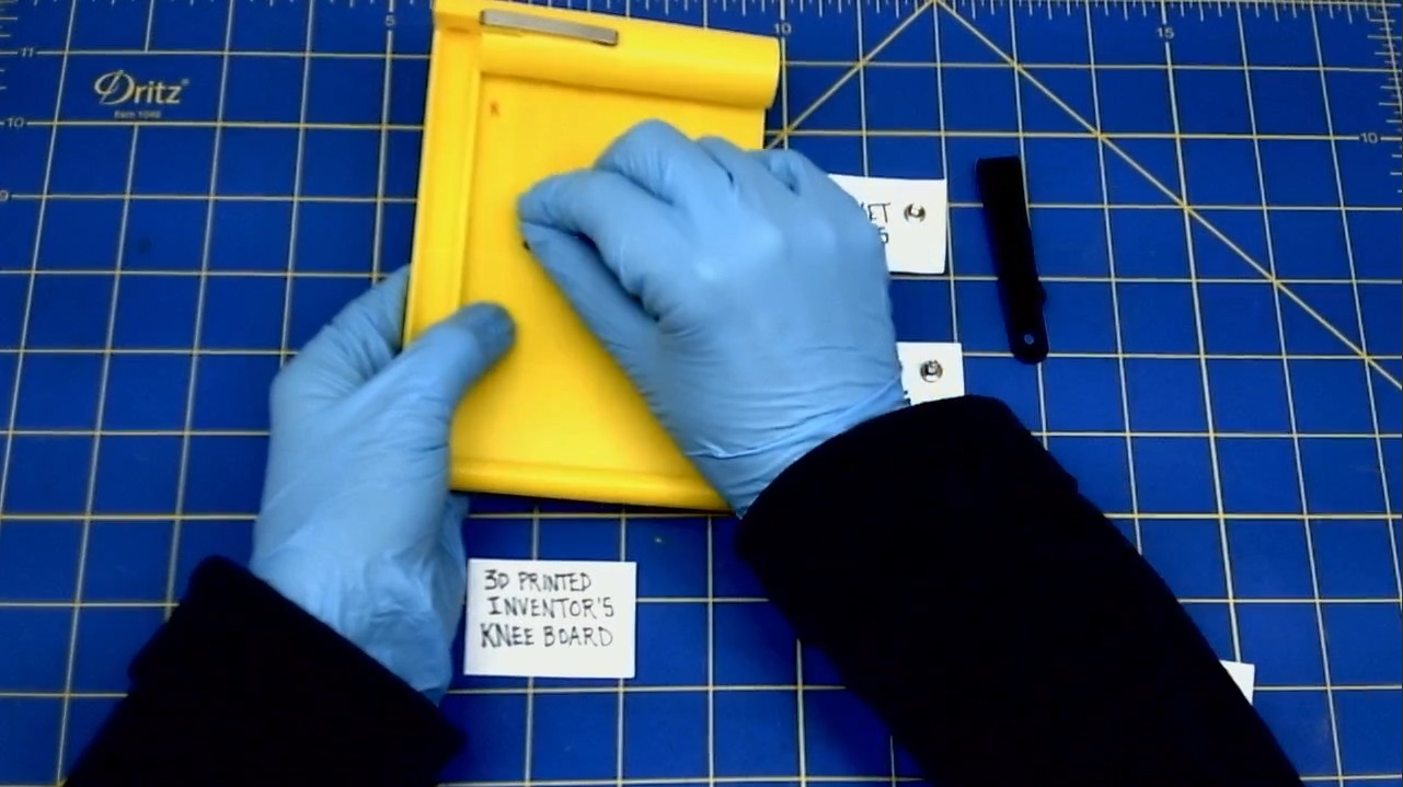 Press the rivet together