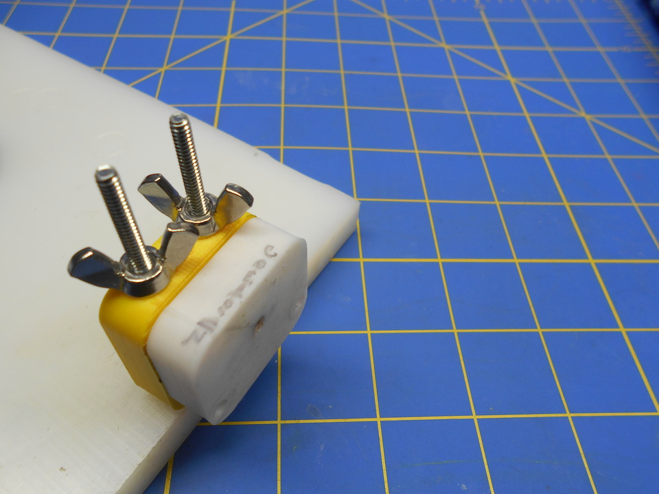 The Saw Jig Stop joined with the Saw Jig Mount