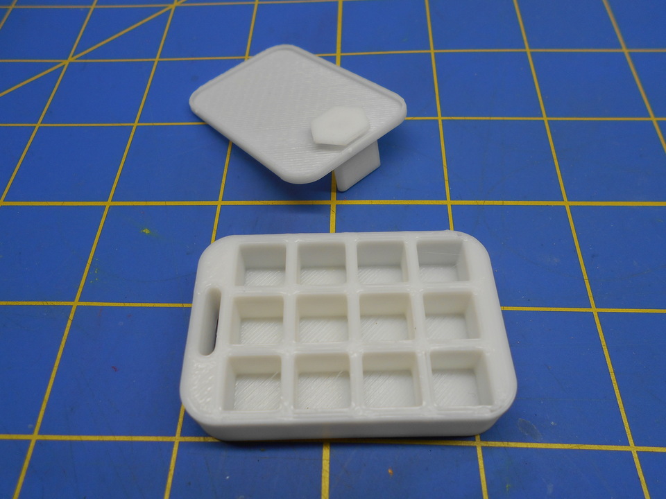 3D Printed Palette with Paint Mixing Palette