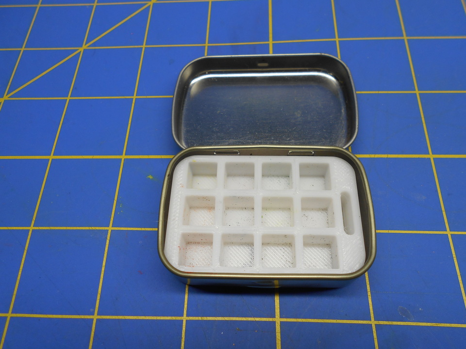 Altoids Smalls Tin with Palette